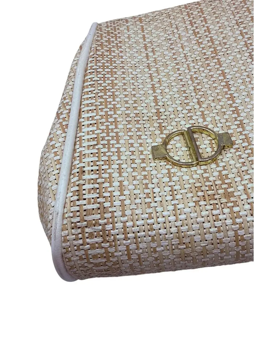 N/A vintage clutch